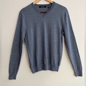 SAKS 5TH AVENUE 100% Merino Wool Pullover Sweater V Neck Academia Office Casual